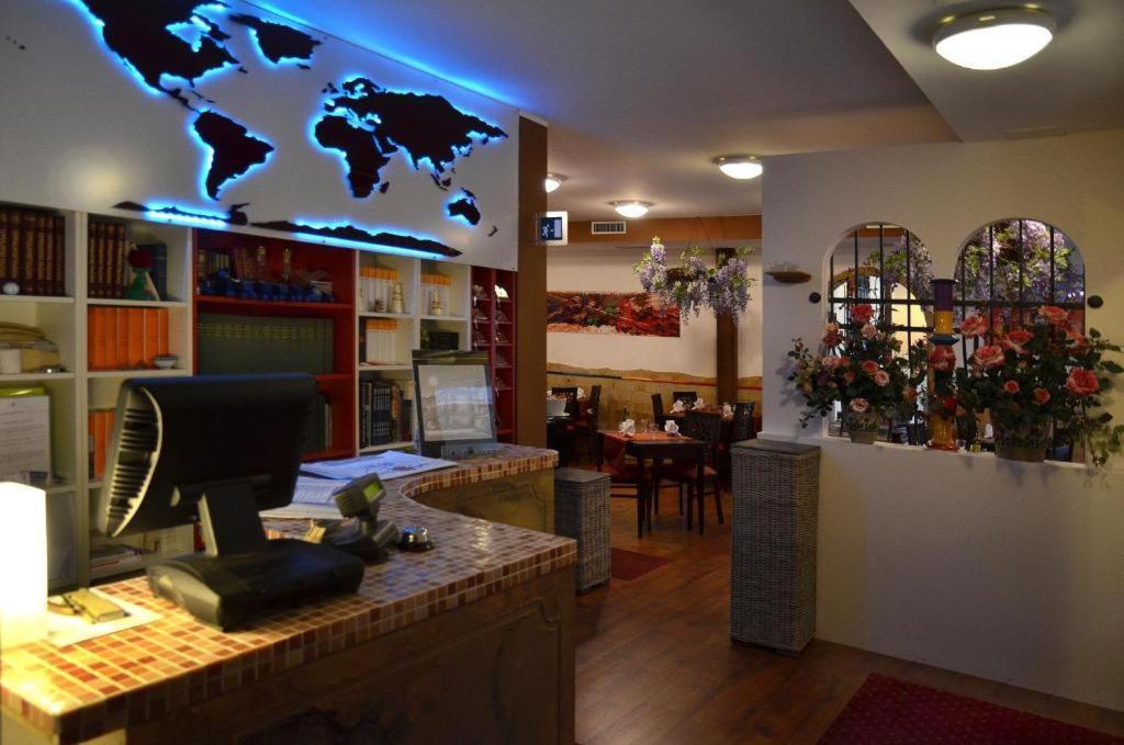 Dulcinea Hotel Múggia المظهر الخارجي الصورة
